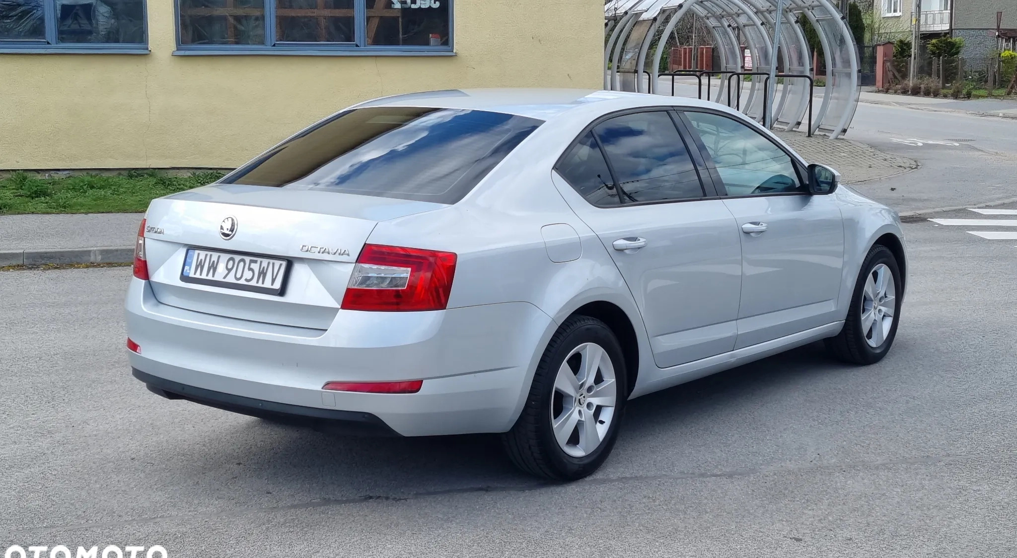 Skoda Octavia cena 29900 przebieg: 277000, rok produkcji 2015 z Reszel małe 379